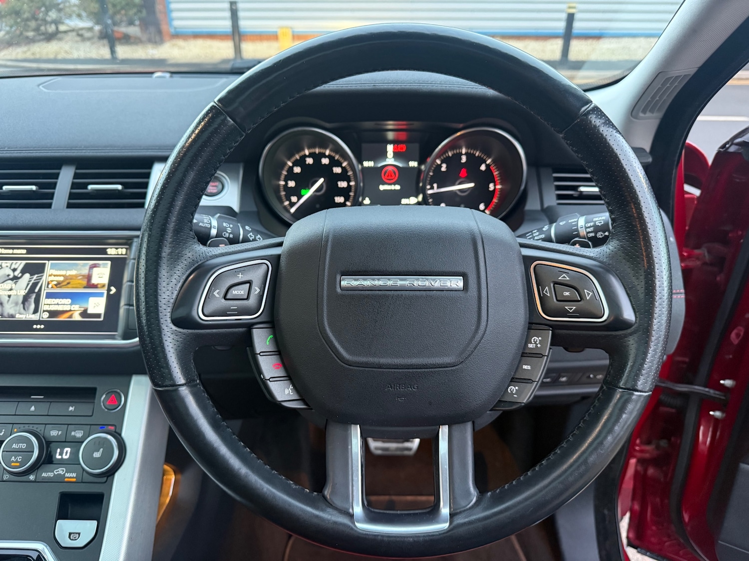 Used Land Rover Range Rover Evoque 2015 for sale - 77172703: Photo 44