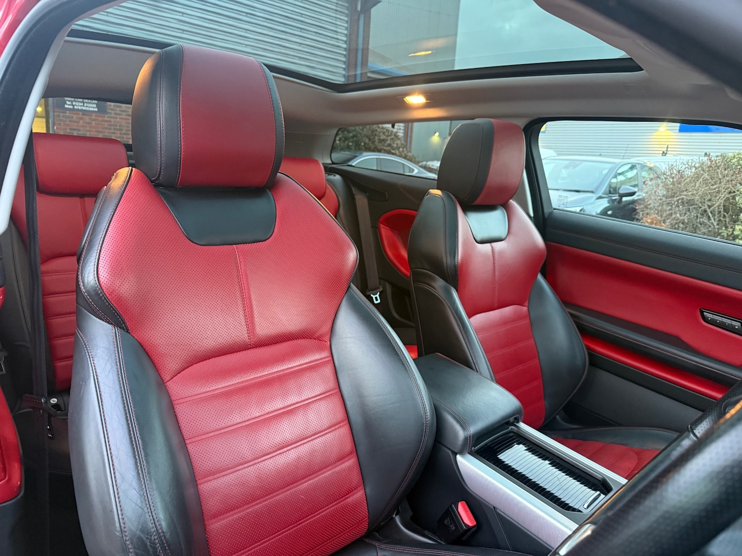 Used Land Rover Range Rover Evoque 2015 for sale - 77172703: Photo 52