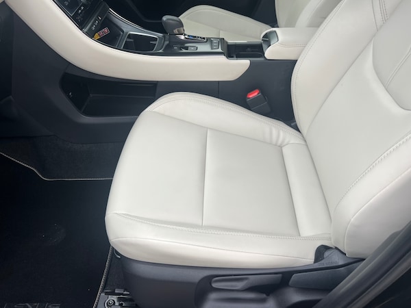 Used Lexus LBX 2024 for sale - 76243297: Photo 11