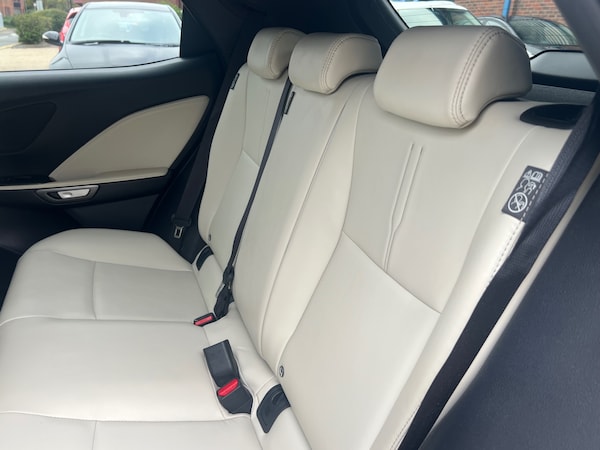 Used Lexus LBX 2024 for sale - 76243297: Photo 12