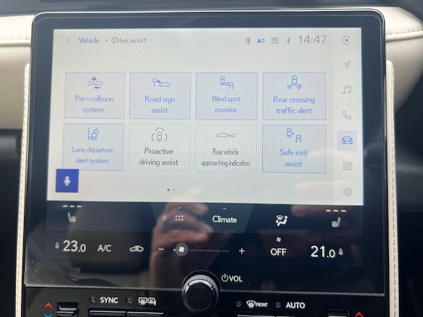 Used Lexus LBX 2024 for sale - 76243297: Photo 31