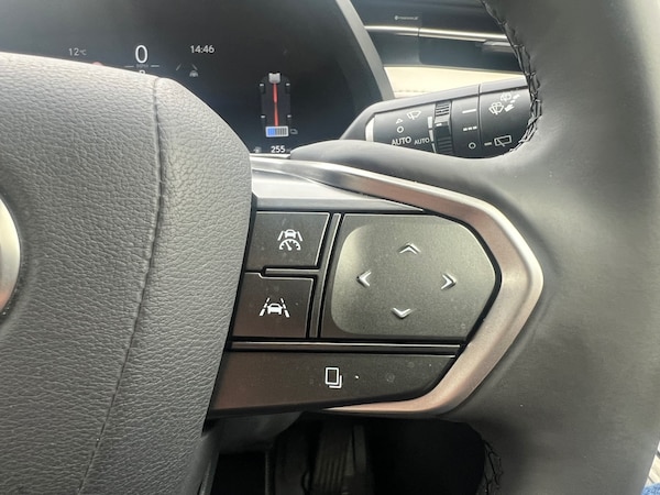Used Lexus LBX 2024 for sale - 76243297: Photo 38