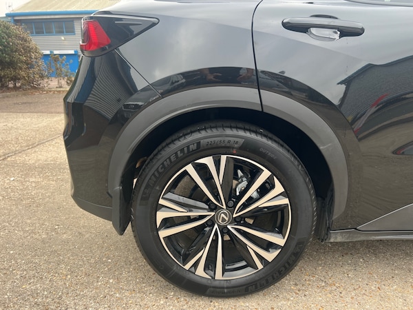 Used Lexus LBX 2024 for sale - 76243297: Photo 43