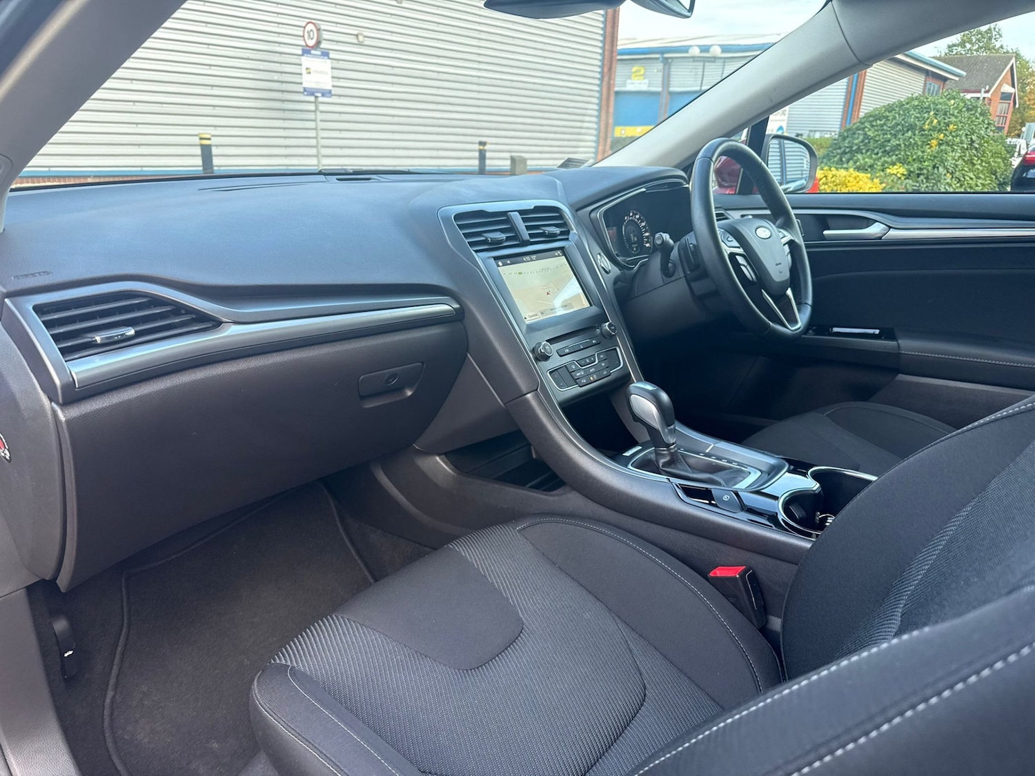 Used Ford Mondeo 2016 for sale - 76355379: Photo 53