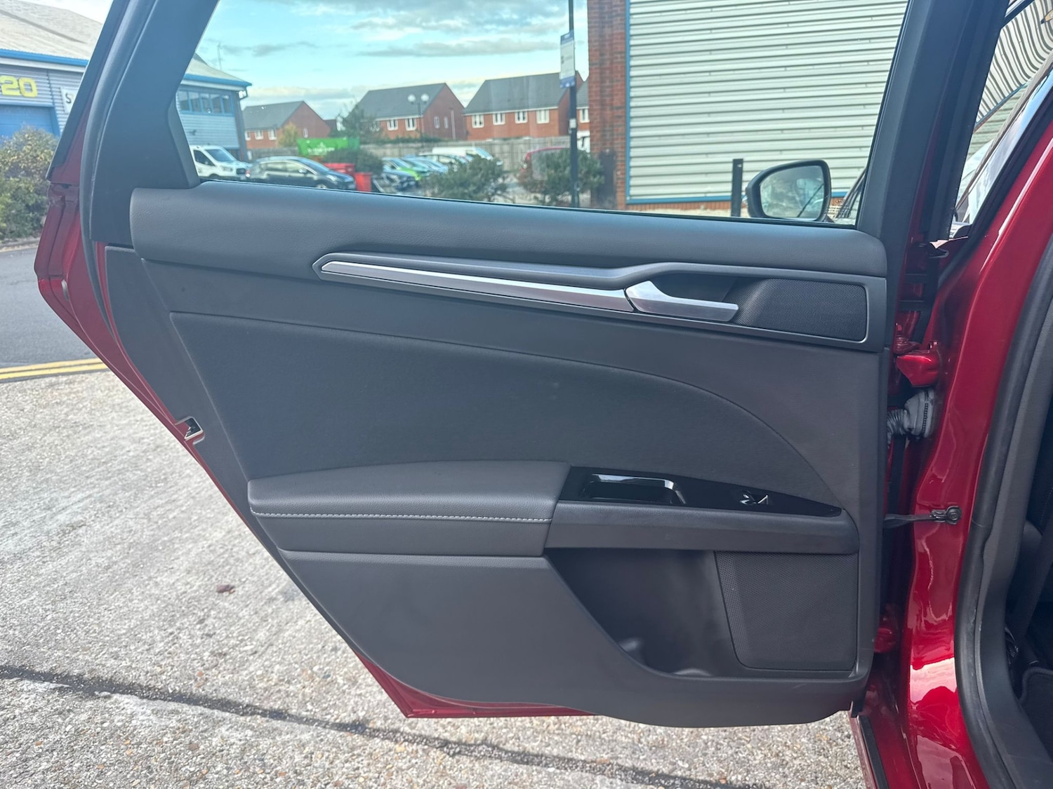 Used Ford Mondeo 2016 for sale - 76355379: Photo 60