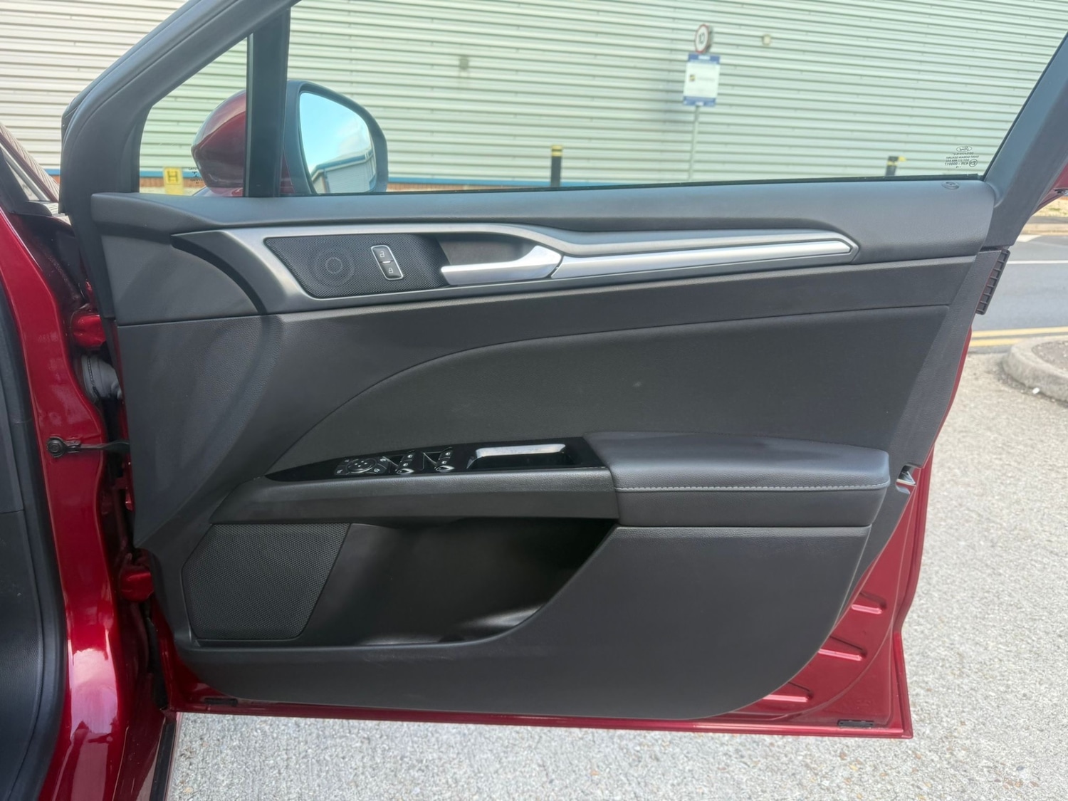 Used Ford Mondeo 2016 for sale - 76355379: Photo 68