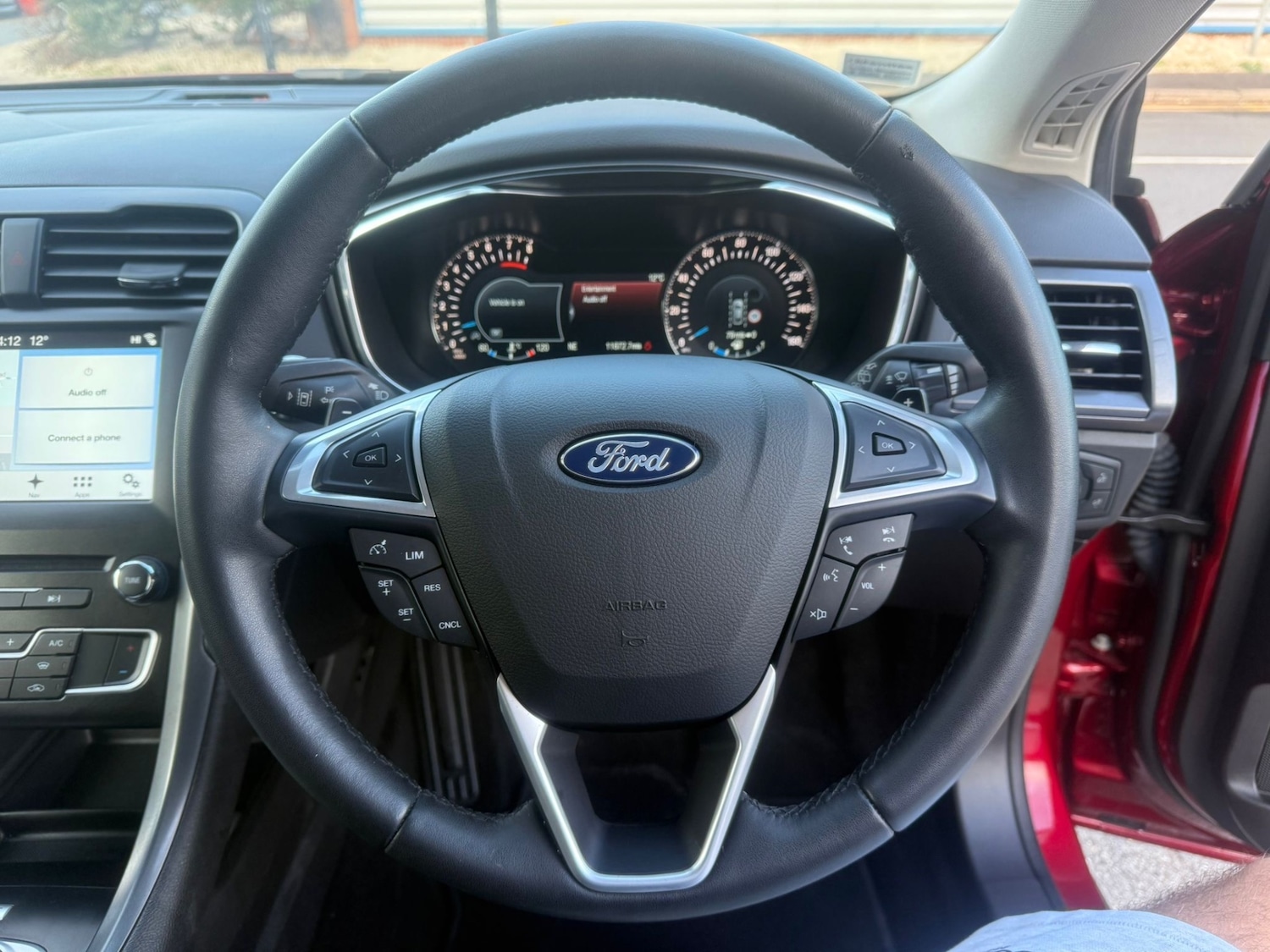 Used Ford Mondeo 2016 for sale - 76355379: Photo 74
