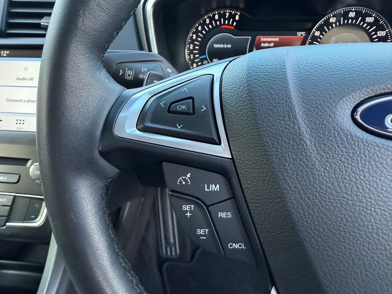Used Ford Mondeo 2016 for sale - 76355379: Photo 75