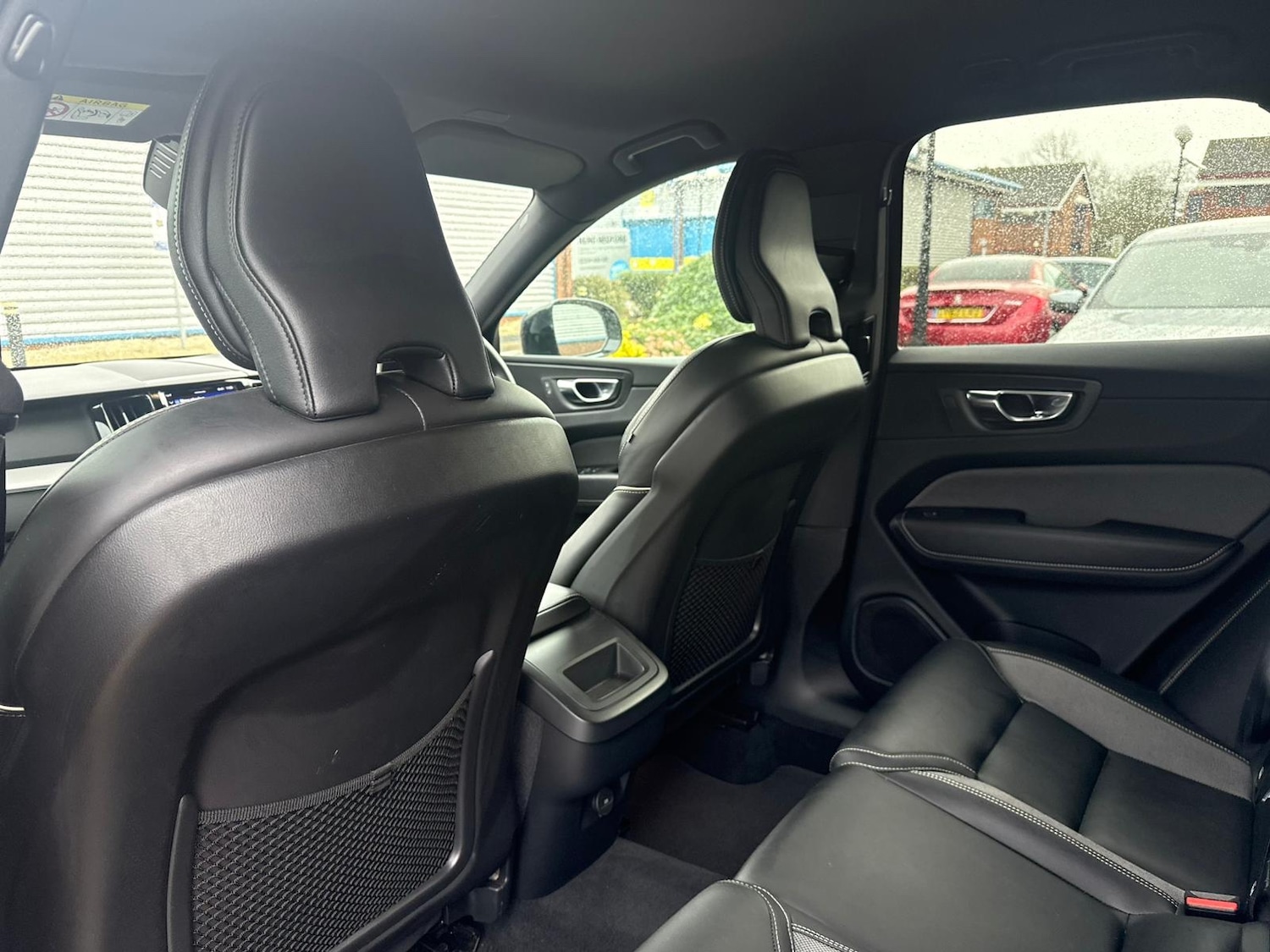 Used Volvo XC60 2022 for sale - 77270800: Photo 11