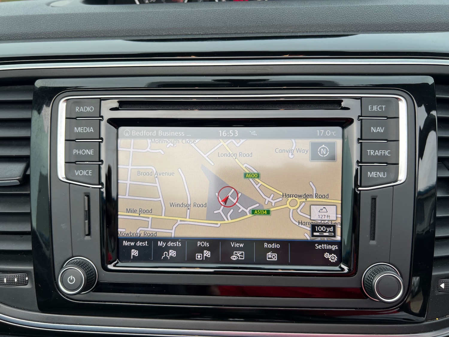 Used Volkswagen Beetle 2016 for sale - 76101305: Photo 28