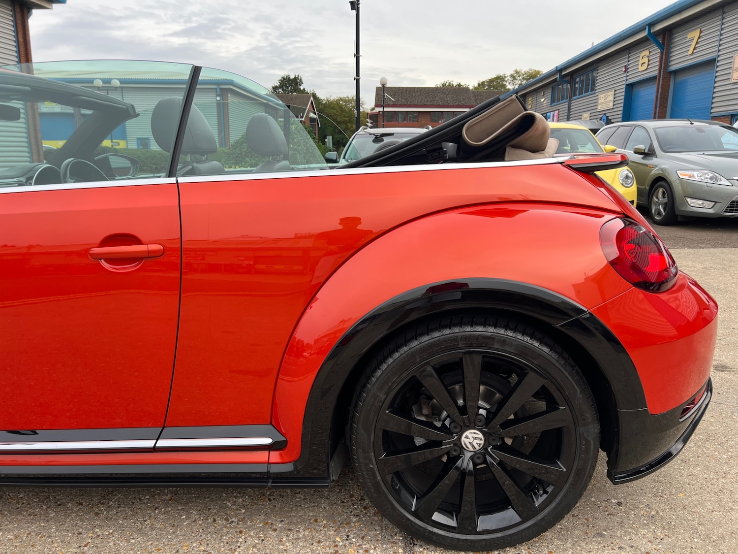 Used Volkswagen Beetle 2016 for sale - 76101305: Photo 45