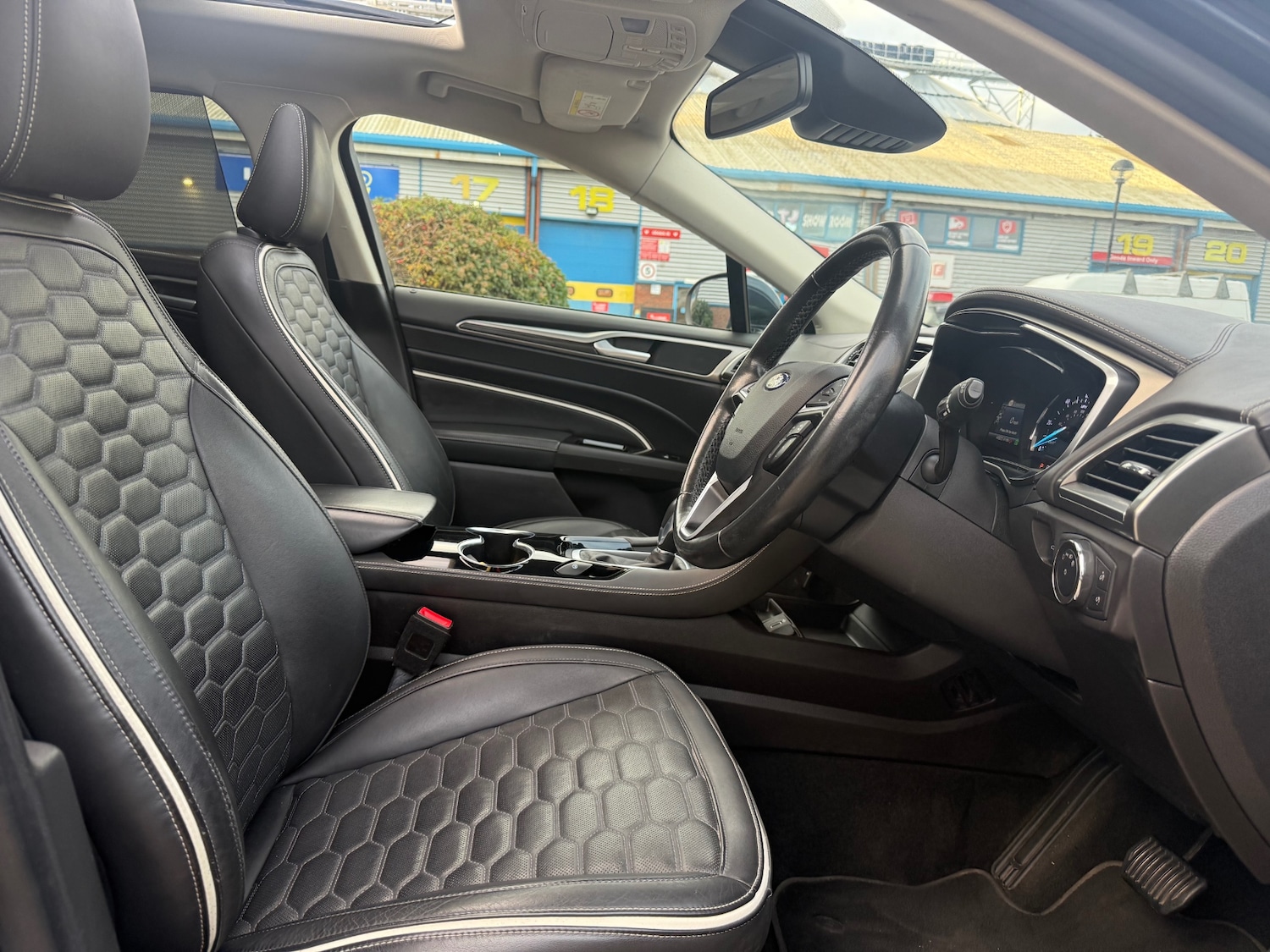 Used Ford Mondeo 2019 for sale - 76505044: Photo 54