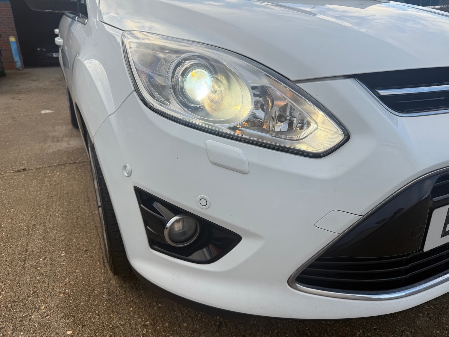 Used Ford C-Max 2014 for sale - 76685256: Photo 12