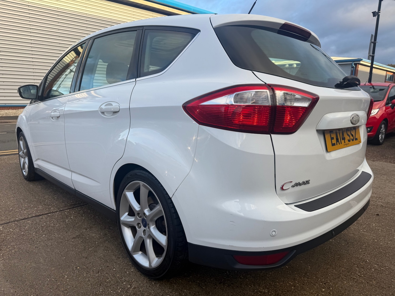 Used Ford C-Max 2014 for sale - 76685256: Photo 20