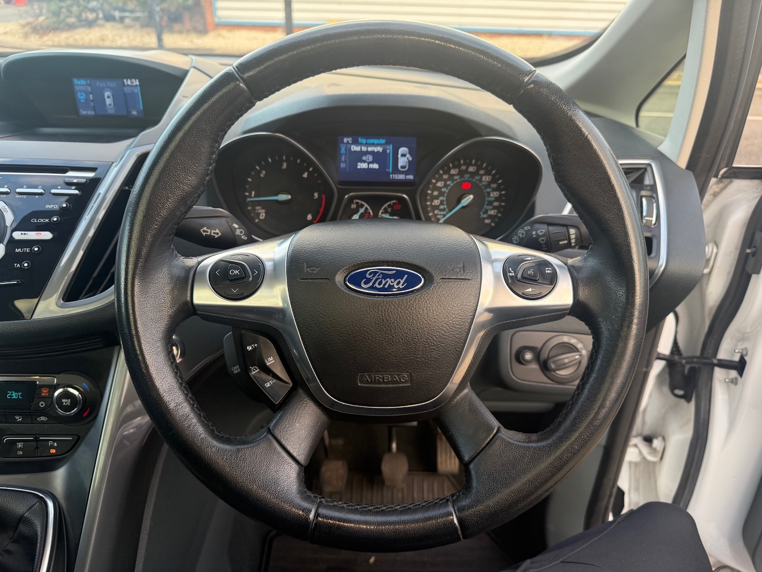 Used Ford C-Max 2014 for sale - 76685256: Photo 24