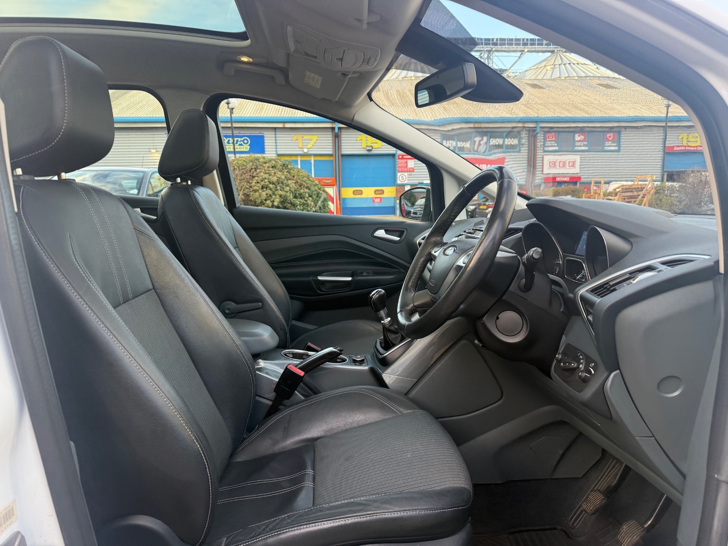 Used Ford C-Max 2014 for sale - 76685256: Photo 40