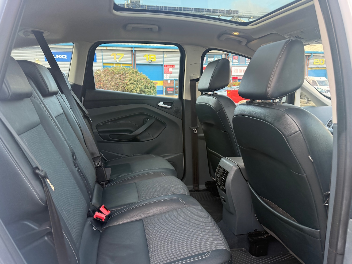 Used Ford C-Max 2014 for sale - 76685256: Photo 42