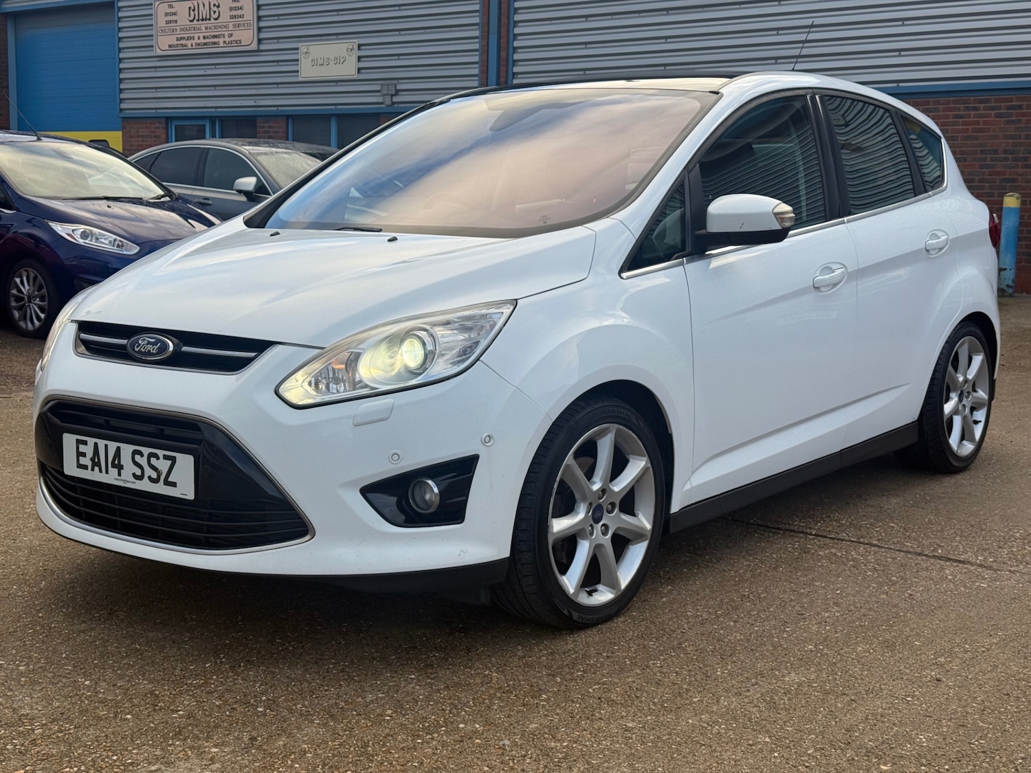 Used Ford C-Max 2014 for sale - 76685256: Photo 6