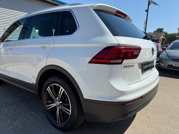 Used Volkswagen Tiguan 2016 for sale - 75611772: Photo 16
