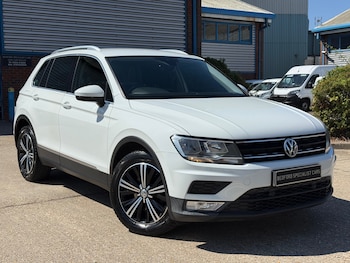 Volkswagen - Tiguan