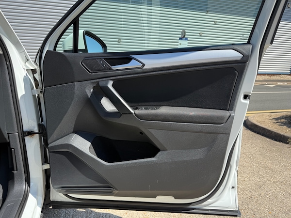 Used Volkswagen Tiguan 2016 for sale - 75611772: Photo 34