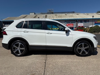 Used Volkswagen Tiguan 2016 for sale - 75611772: Photo