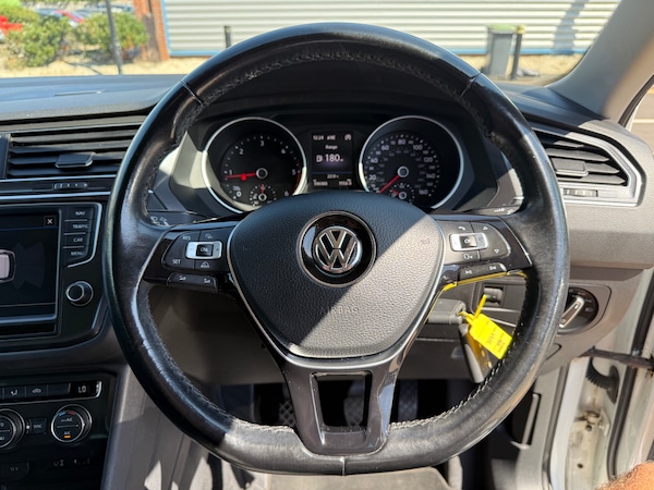 Used Volkswagen Tiguan 2016 for sale - 75611772: Photo 42