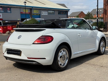 Used Volkswagen Beetle 2018 for sale - 75333724: Photo