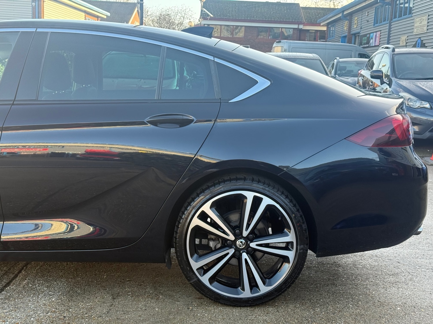 Used Vauxhall Insignia 2018 for sale - 76859389: Photo 26