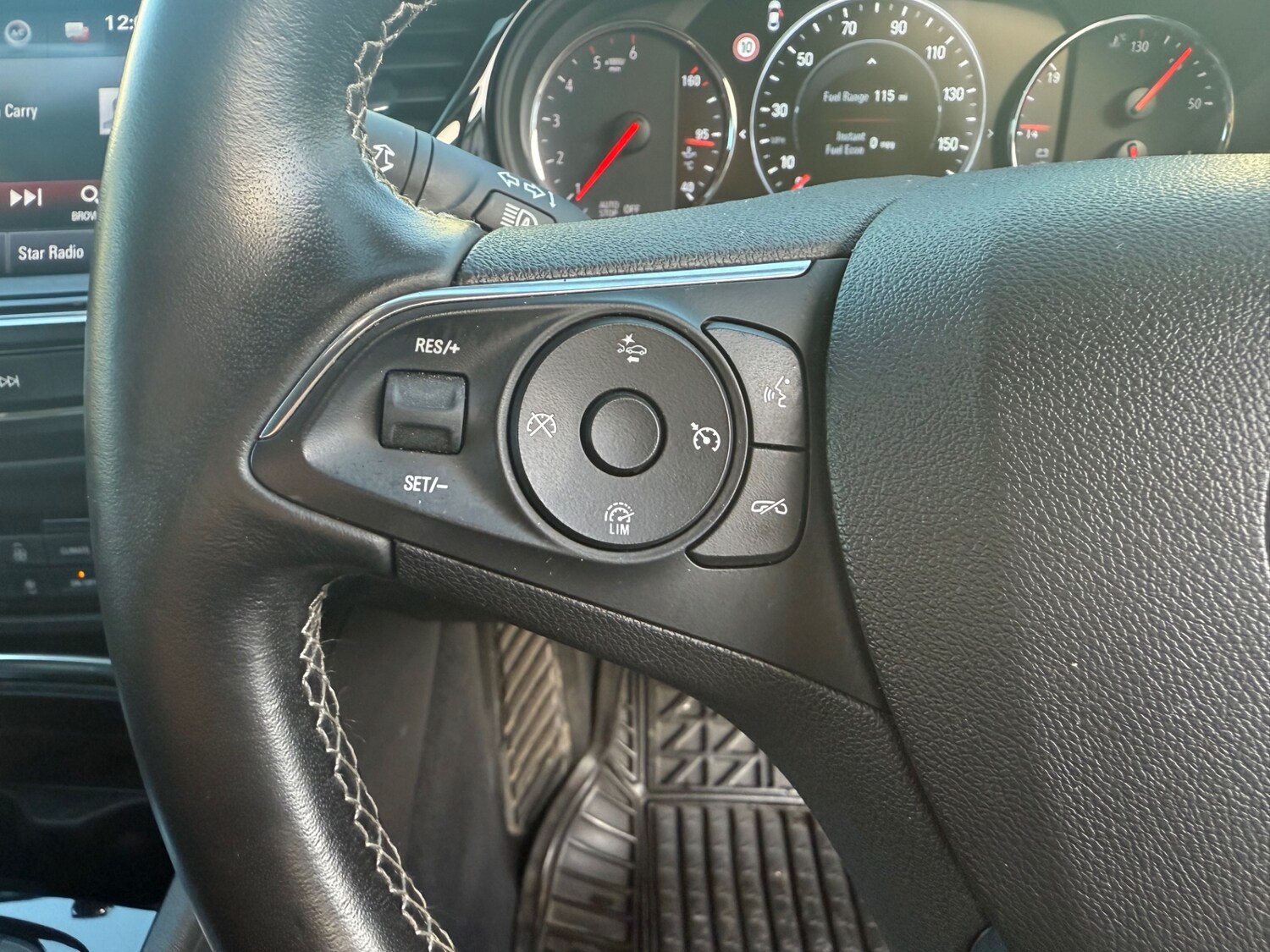 Used Vauxhall Insignia 2018 for sale - 76859389: Photo 40