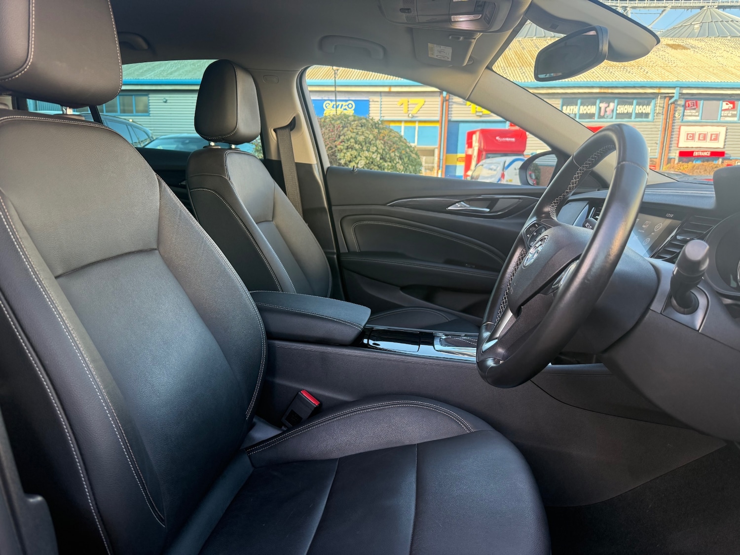 Used Vauxhall Insignia 2018 for sale - 76859389: Photo 54