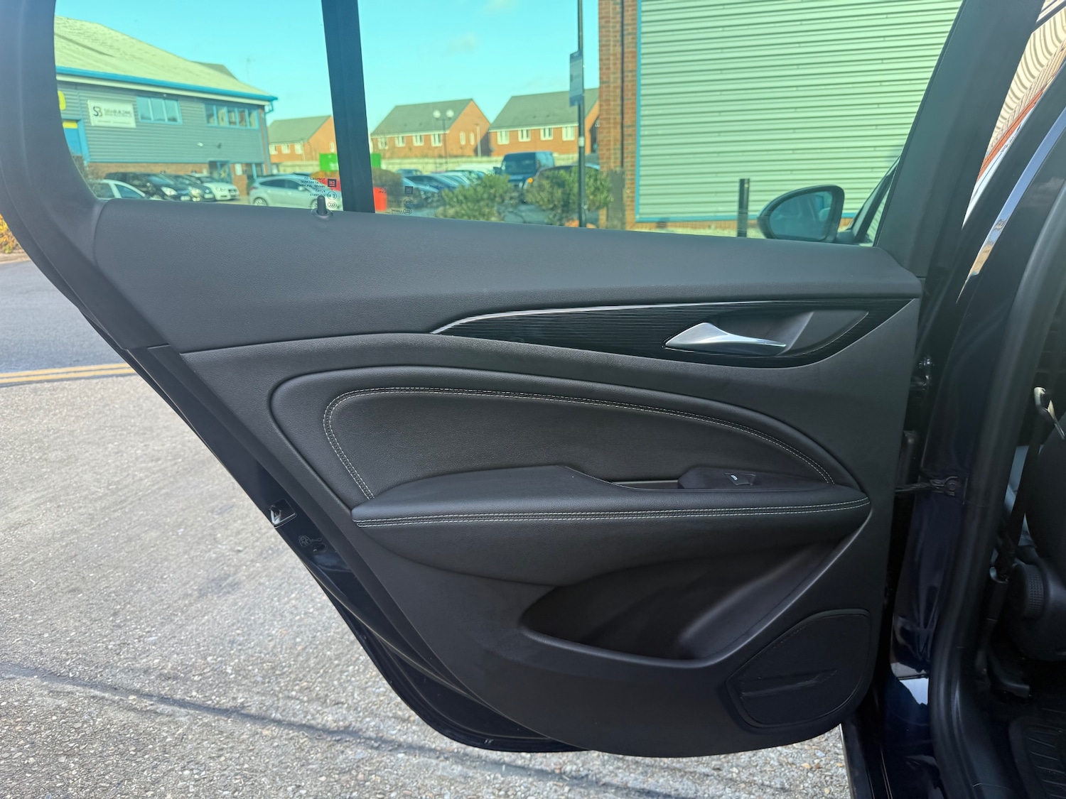 Used Vauxhall Insignia 2018 for sale - 76859389: Photo 63