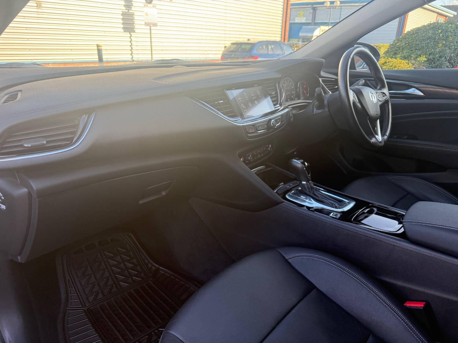 Used Vauxhall Insignia 2018 for sale - 76859389: Photo 67