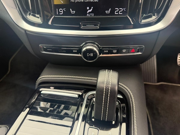 Used Volvo S60 2022 for sale - 75636937: Photo 32