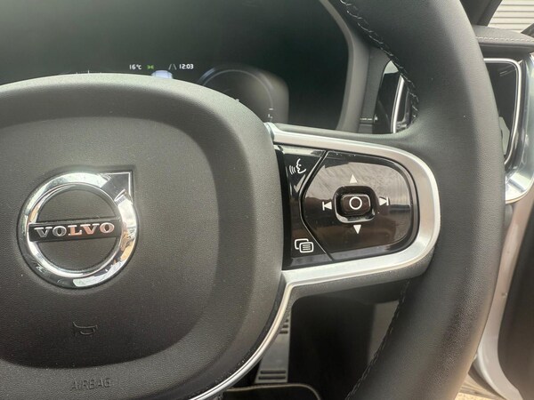 Used Volvo S60 2022 for sale - 75636937: Photo 35