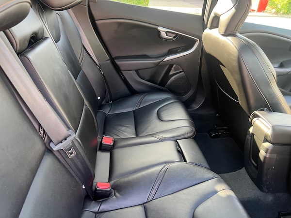 Used Volvo V40 2017 for sale - 75167845: Photo 21