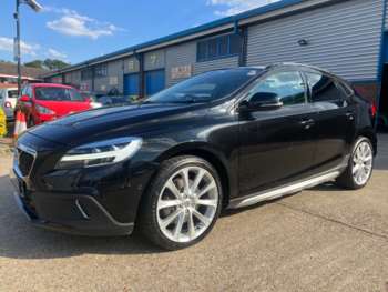 Used Volvo V40 2017 for sale - 75167845: Photo
