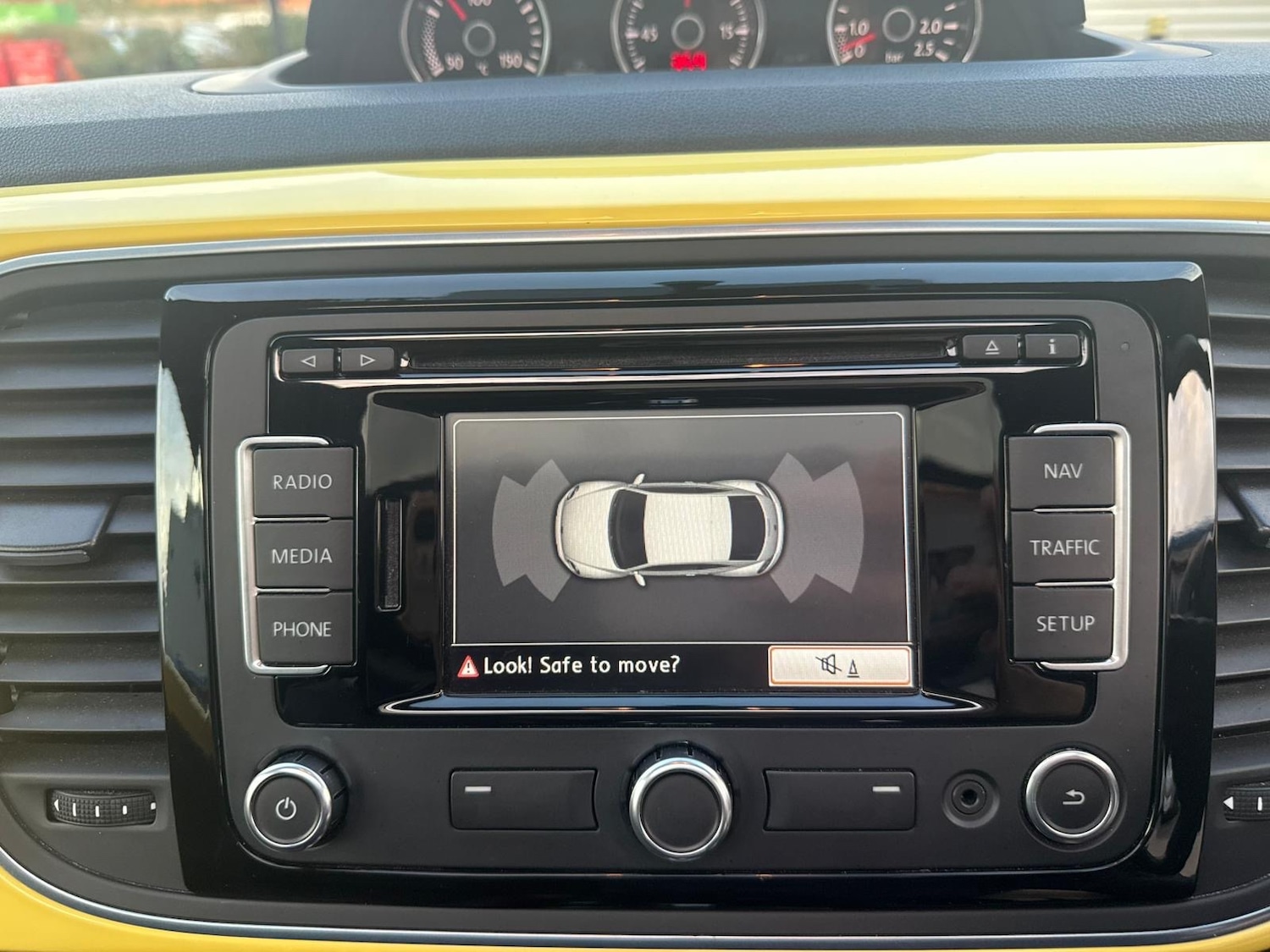 Used Volkswagen Beetle 2013 for sale - 76476020: Photo 16