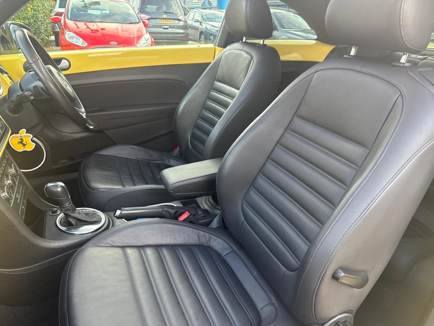 Used Volkswagen Beetle 2013 for sale - 76476020: Photo 26