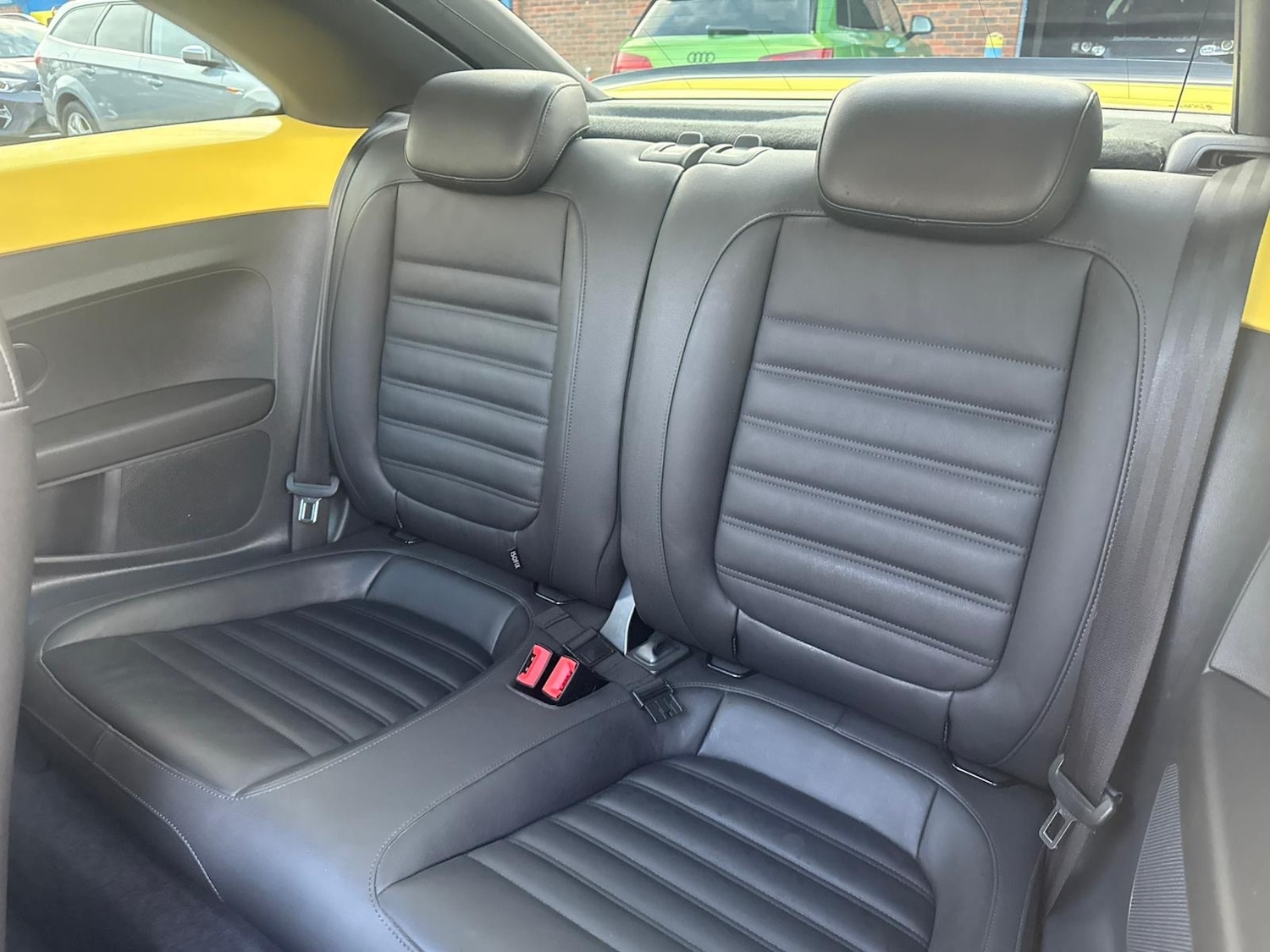 Used Volkswagen Beetle 2013 for sale - 76476020: Photo 30