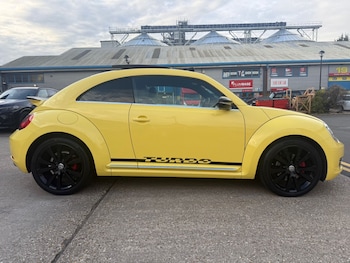 Used Volkswagen Beetle 2013 for sale - 76476020: Photo