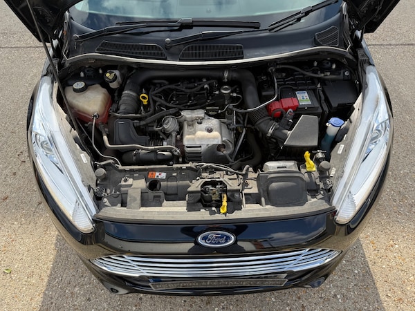 Used Ford Fiesta 2015 for sale - 76131267: Photo 32