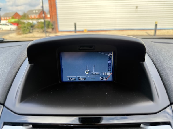 Used Ford Fiesta 2015 for sale - 76131267: Photo 41