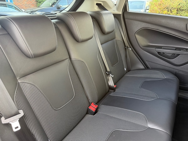 Used Ford Fiesta 2015 for sale - 76131267: Photo 57