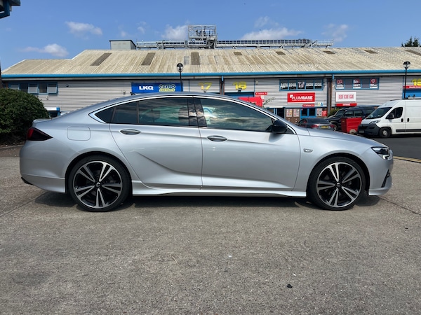 Used Vauxhall Insignia 2021 for sale - 75239567: Photo 8
