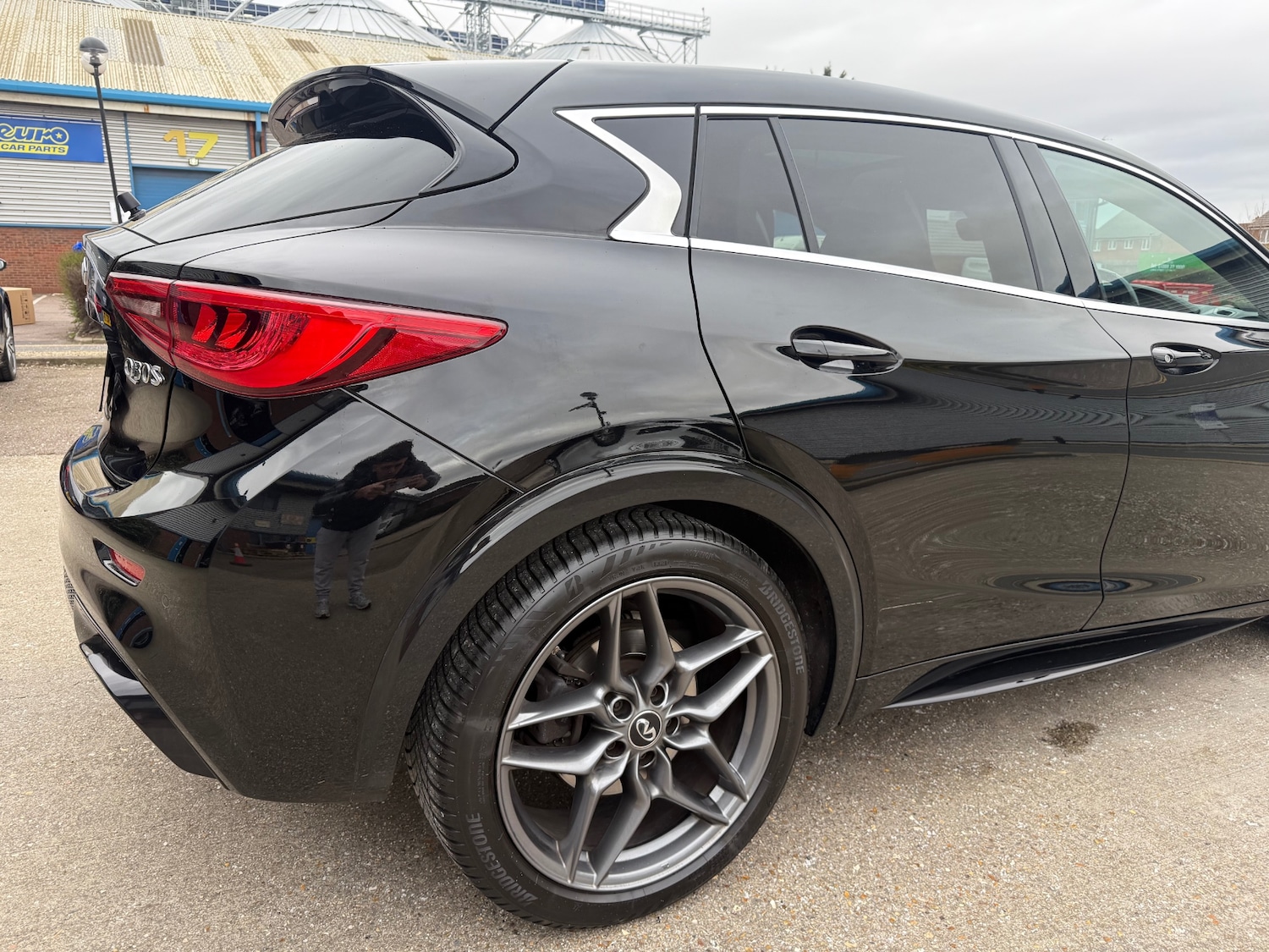 Used Infiniti Q30 2017 for sale - 77896397: Photo 12