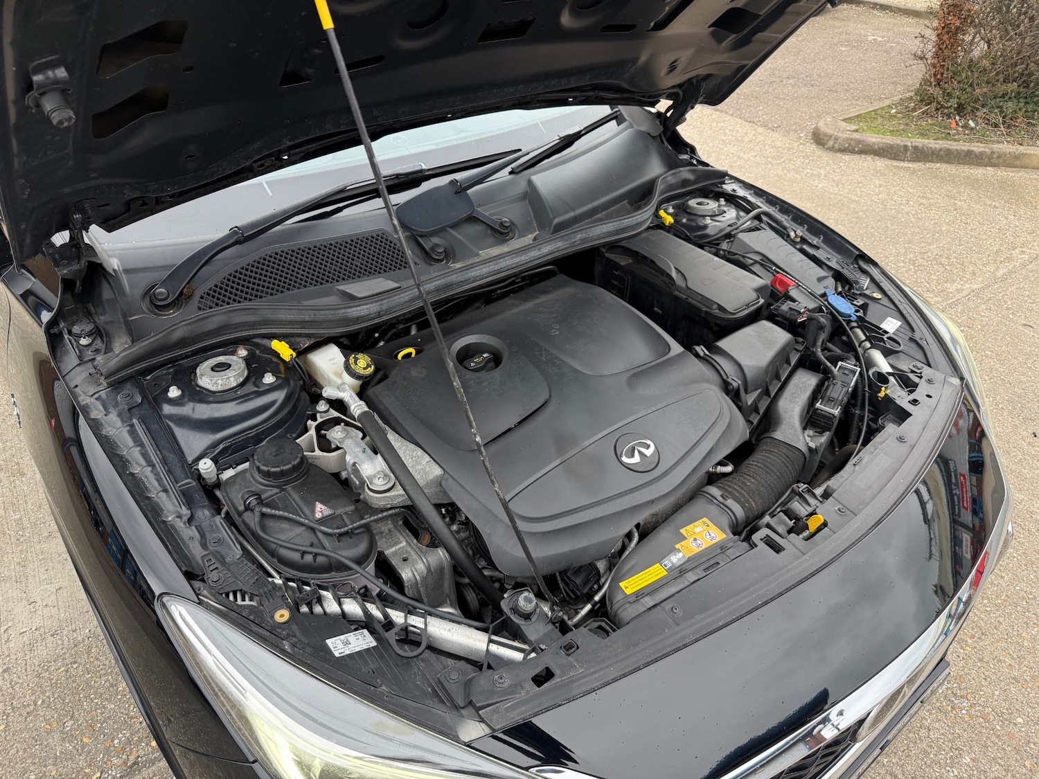 Used Infiniti Q30 2017 for sale - 77896397: Photo 33