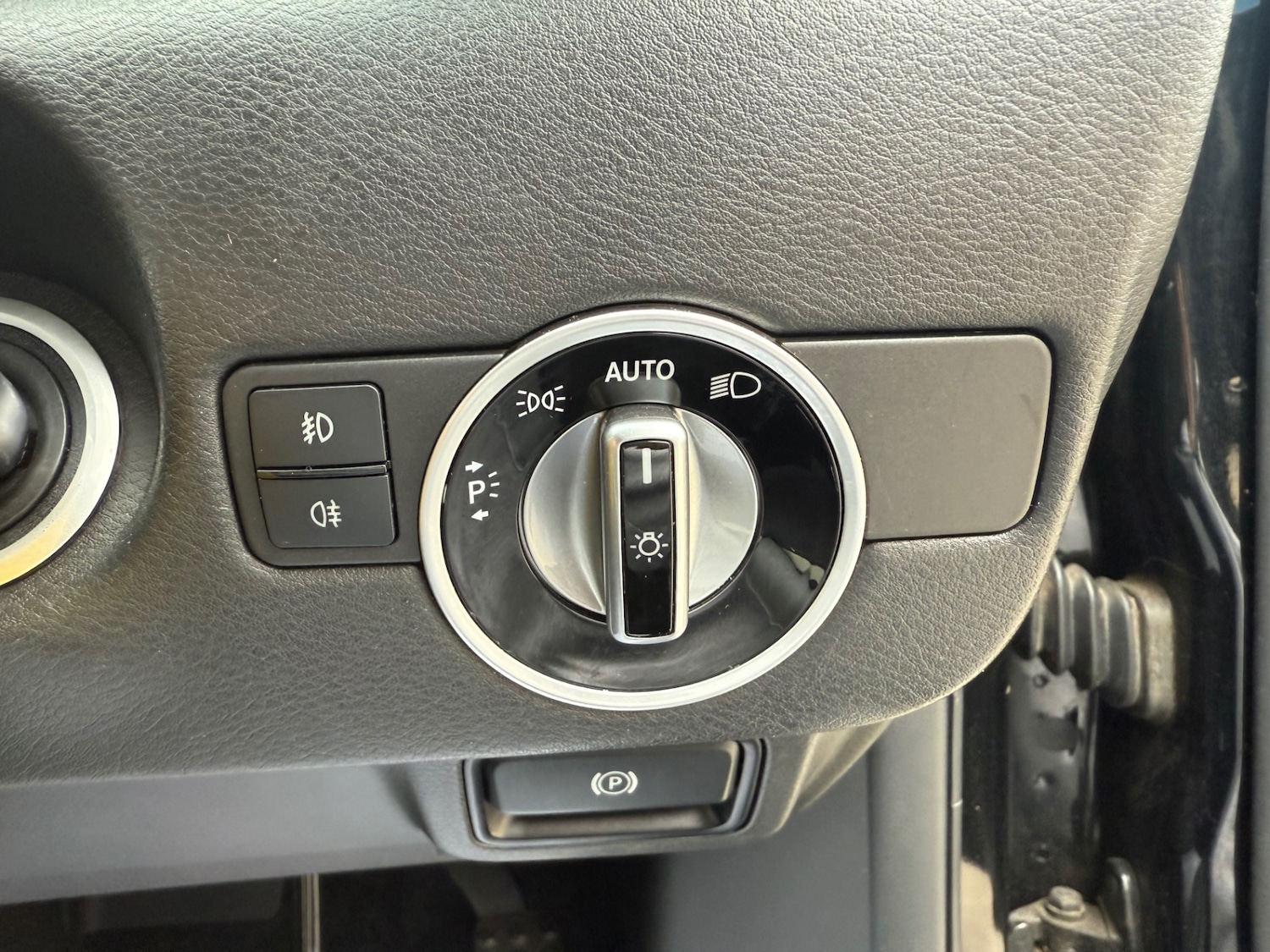 Used Infiniti Q30 2017 for sale - 77896397: Photo 38