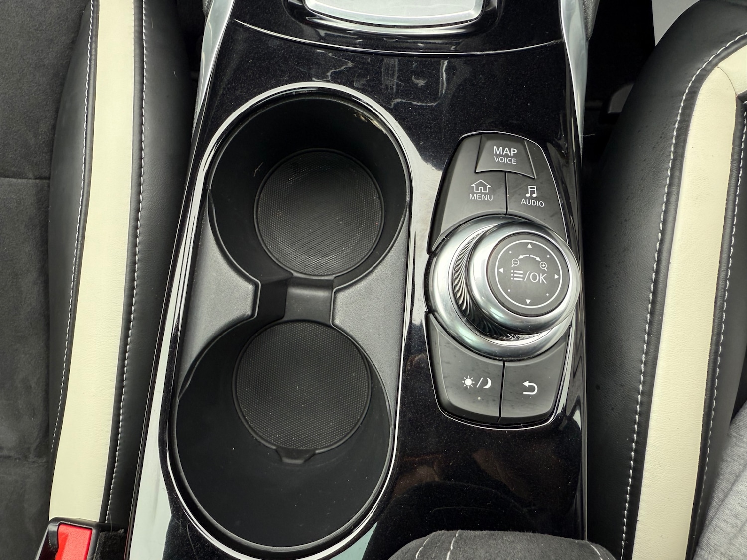 Used Infiniti Q30 2017 for sale - 77896397: Photo 51