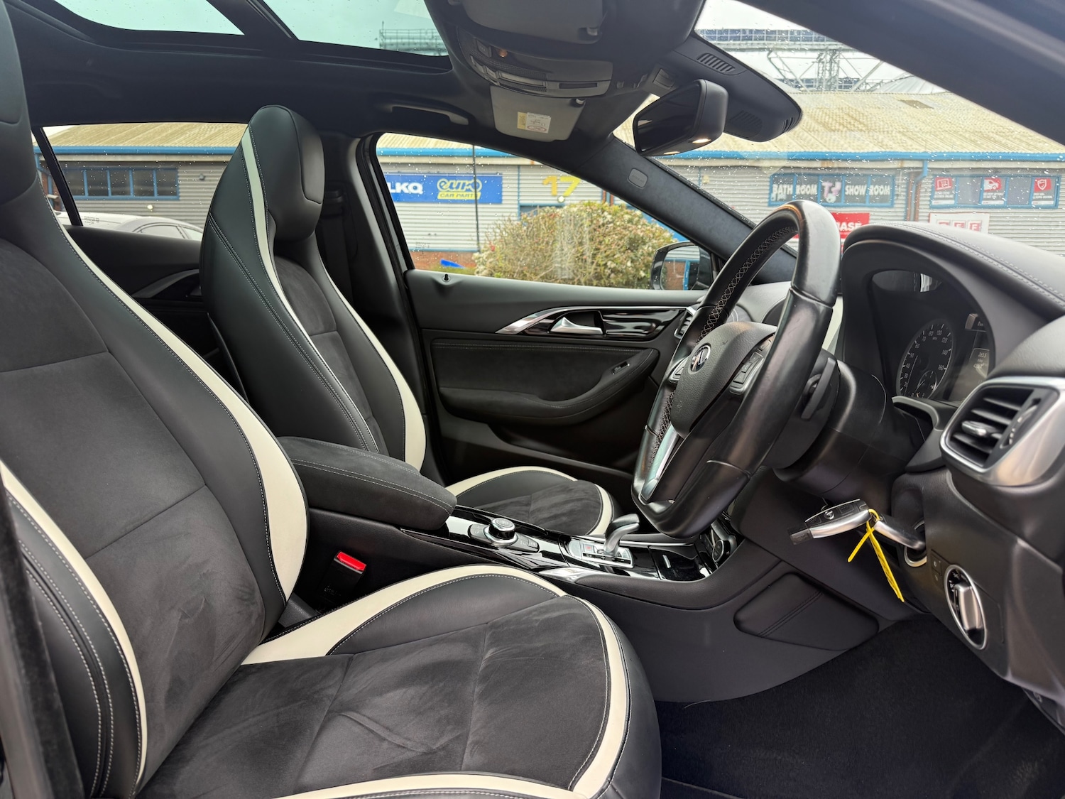 Used Infiniti Q30 2017 for sale - 77896397: Photo 54